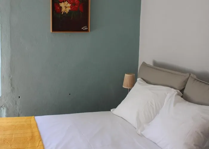 Lugar Da Lourida Hébergement de vacances *